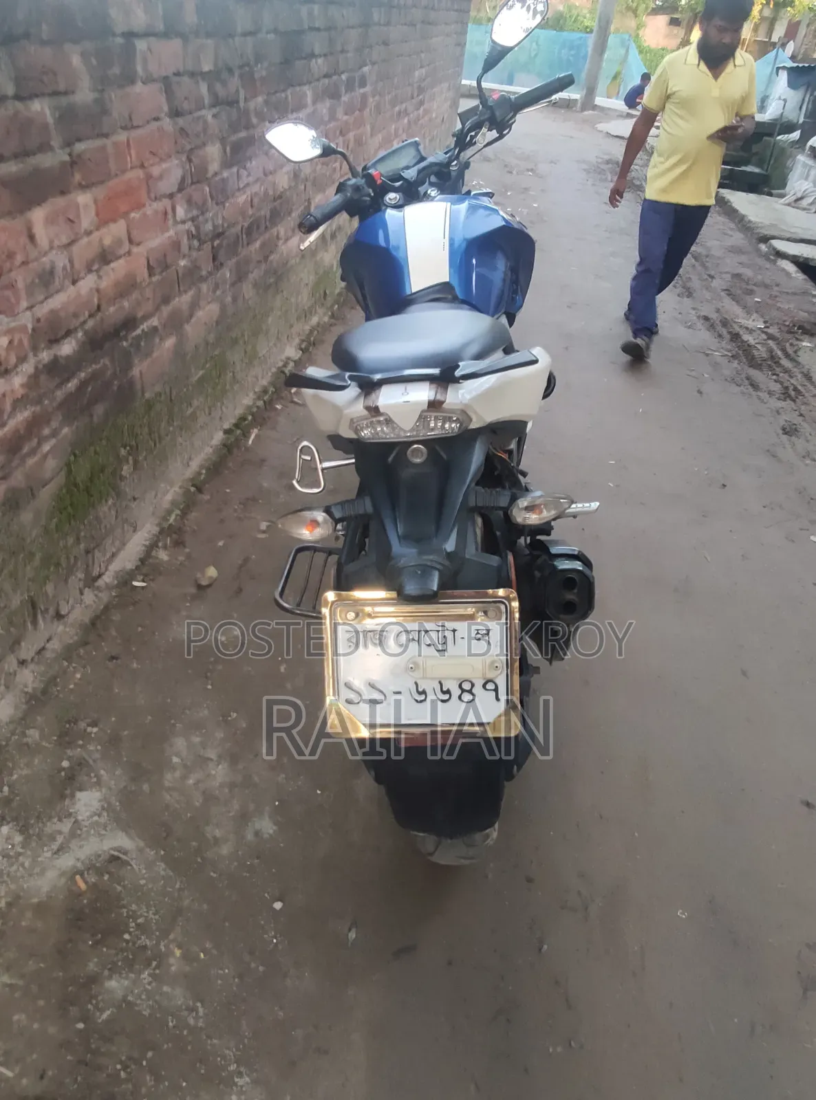 TVS Apache RTR 160 4V 2019 Blue