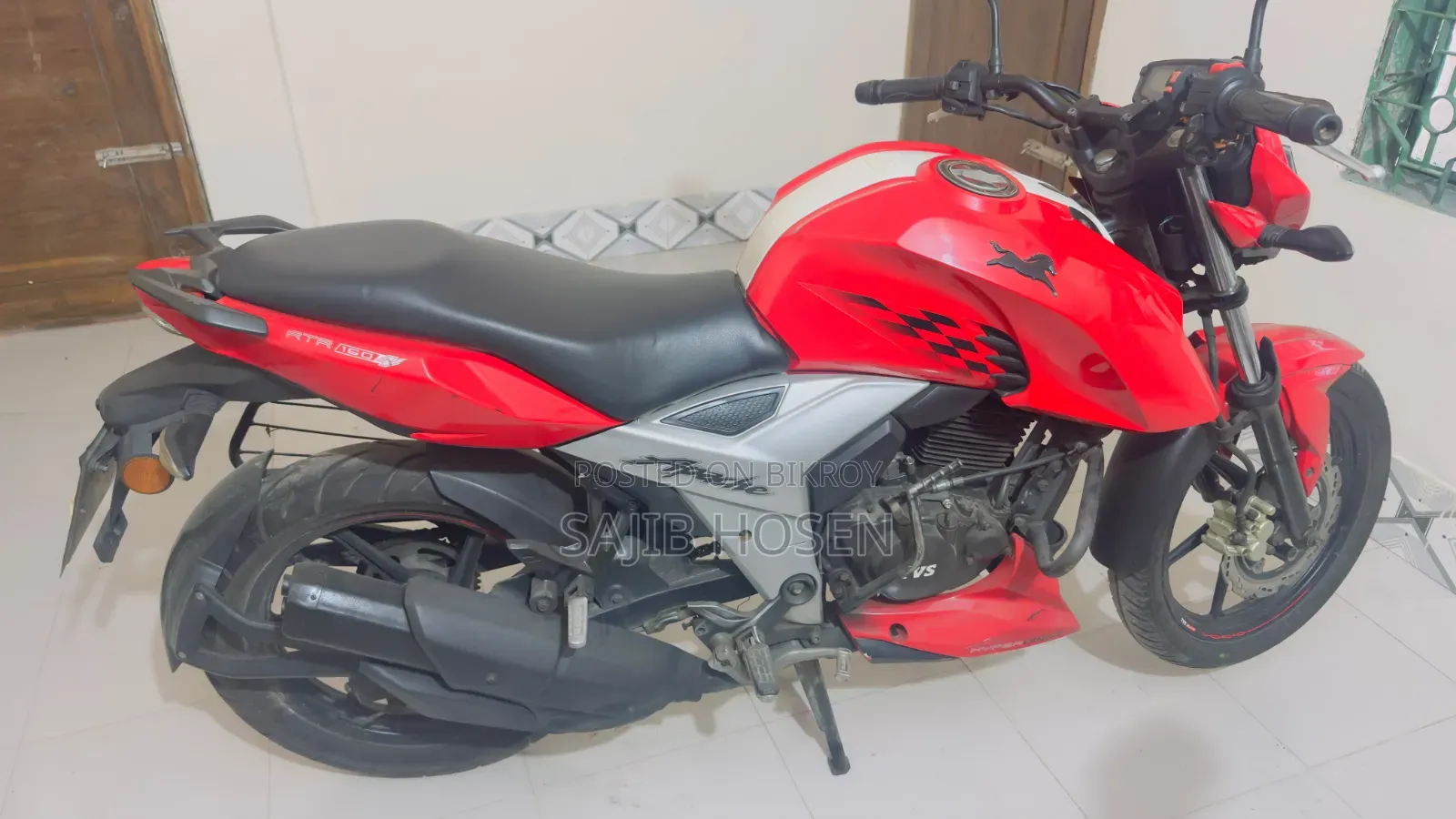 TVS Apache 160 4V 2019 Red