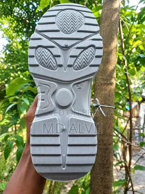 হাই জুতা মেয়েদের