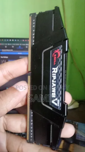 G. Skill Ripjaws DDR4 3200MHz 8GB Ram