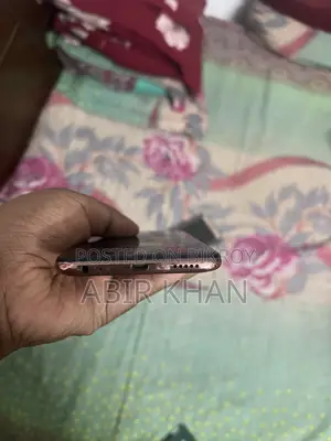 ভিভো ভি১৫ ২৫৬ জিবি রোজ গোল্ড