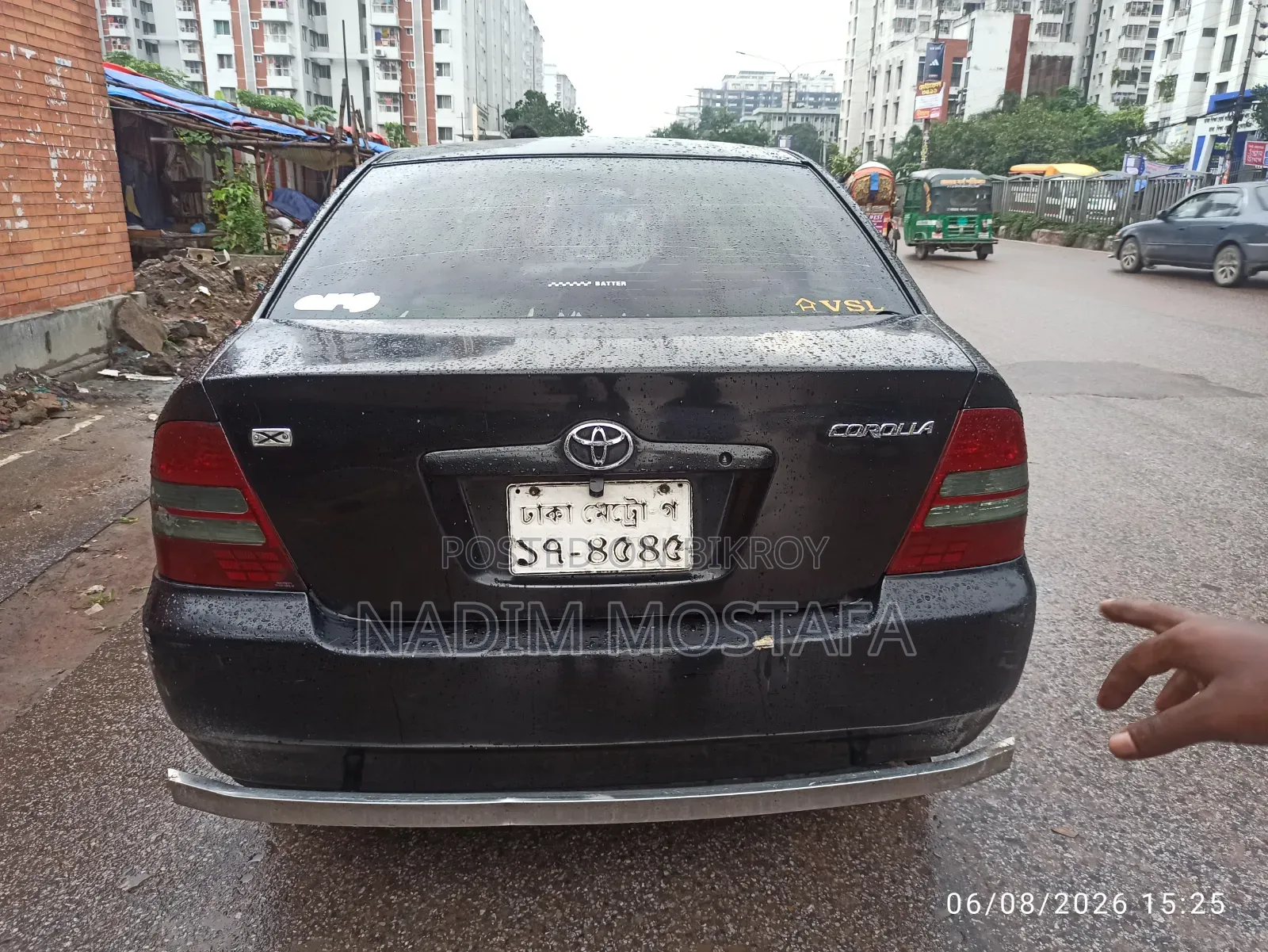 টয়োটা করোল্লা সেডান ২০০১ কালো