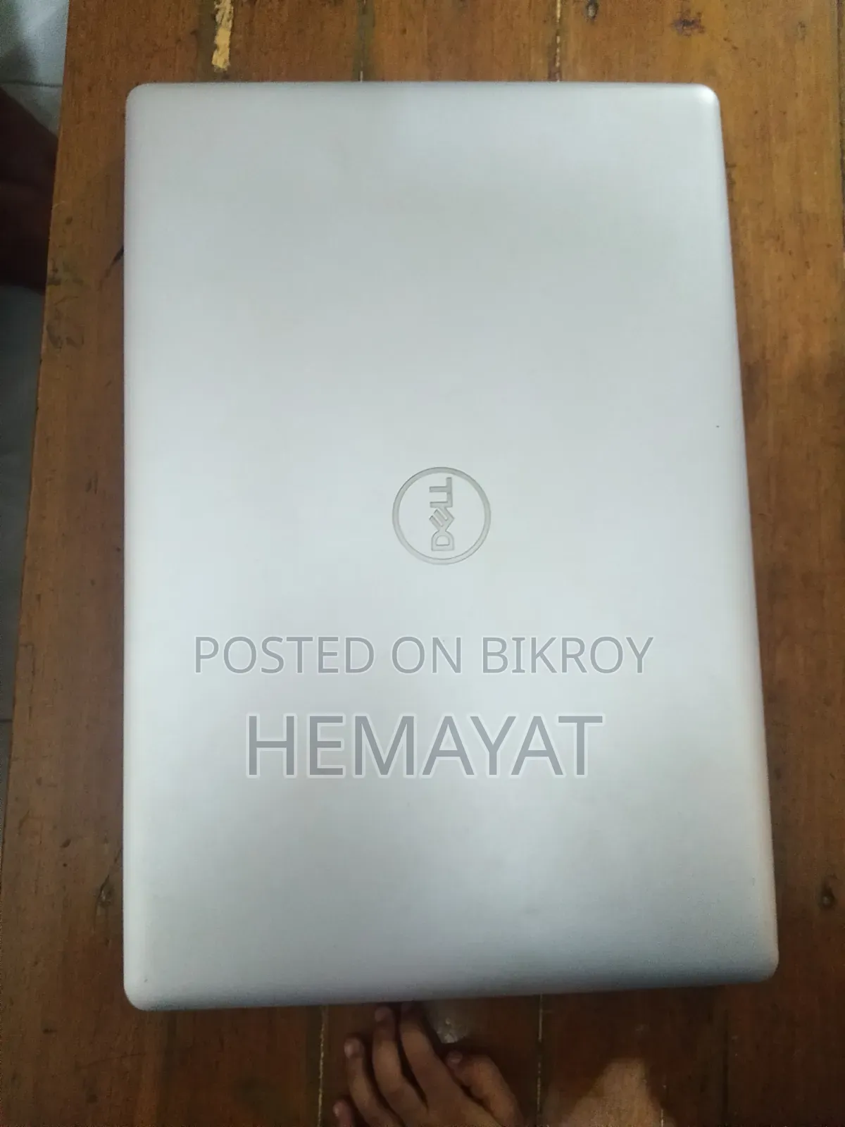 ল্যাপটপ ডেল ইন্সপায়রন ১৫ ৩০০০ ৪জিবি ইন্টেল কোর আই৫ এসএসএইচডি+এসএসডি ১টি