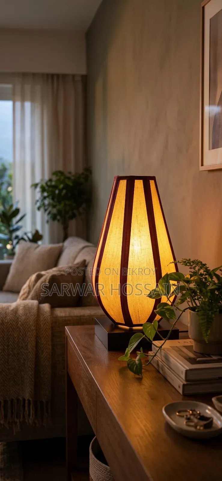 Aarong Lamp