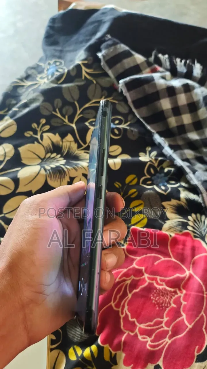 Infinix Hot 12 play 64 GB Black