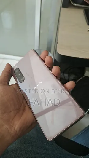 সনি এক্সপেরিয়া ৫ ২য় প্রজন্ম ১২৮ জিবি গোলাপি