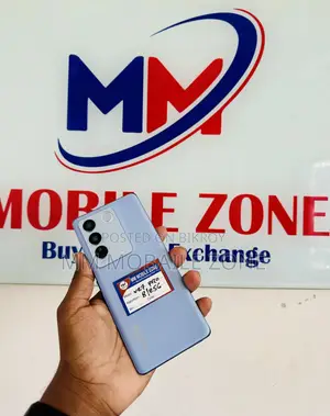 ভিবো ভি২৭ প্রো ২৫৬ জিবি