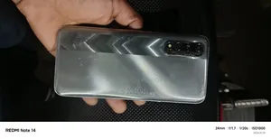 রিয়েলমি ১২৮ জিবি সাদা