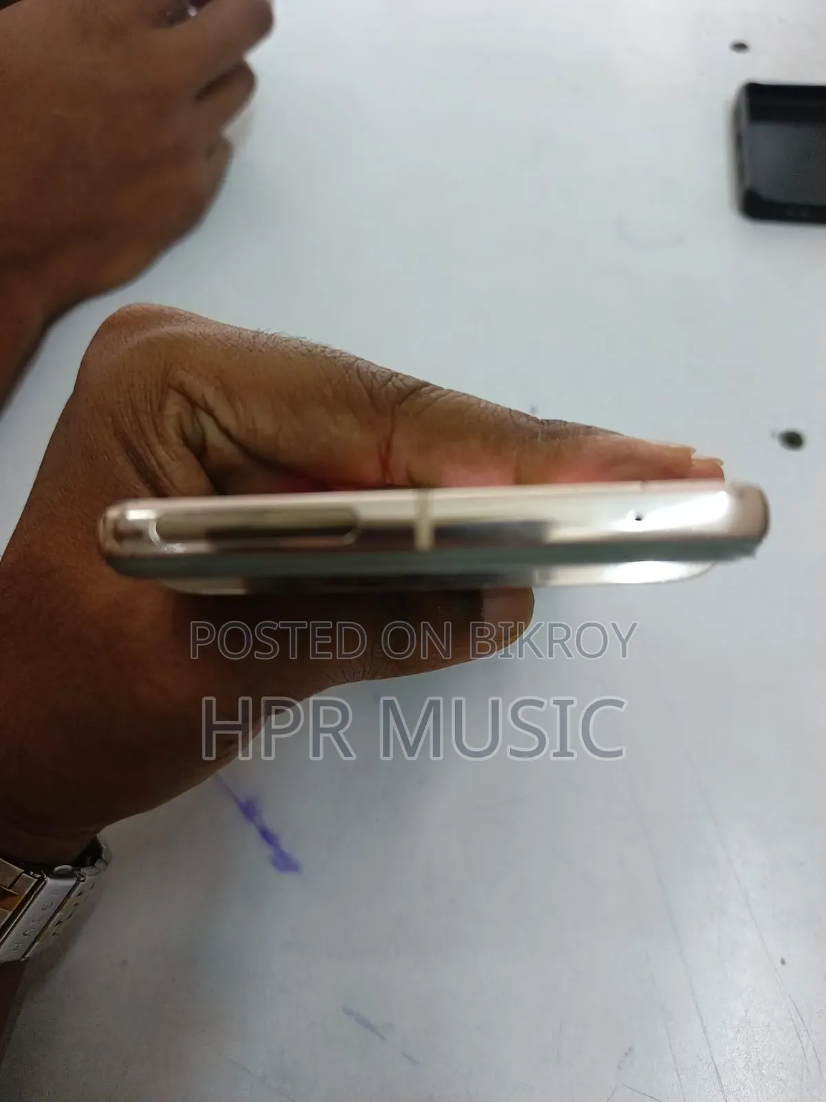 গুগল পিক্সেল ৭ প্রো ২৫৬ জিবি নীল
