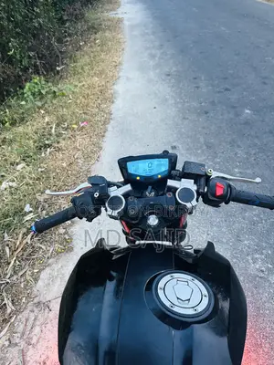 টিভিএস আপাচি আরটিআর ১৬০ ৪ভি ২০২৩ ব্ল্যাক