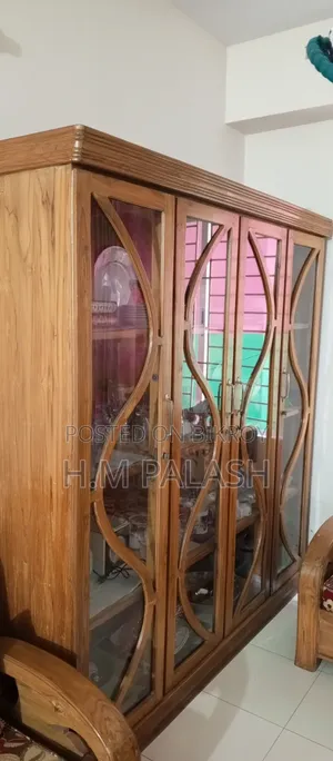 Wall Showcase