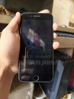 Apple iPhone 8 Plus 64 GB Black