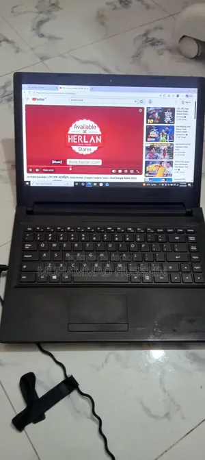 Laptop Lenovo 4GB Intel Core i3 HDD 320GB