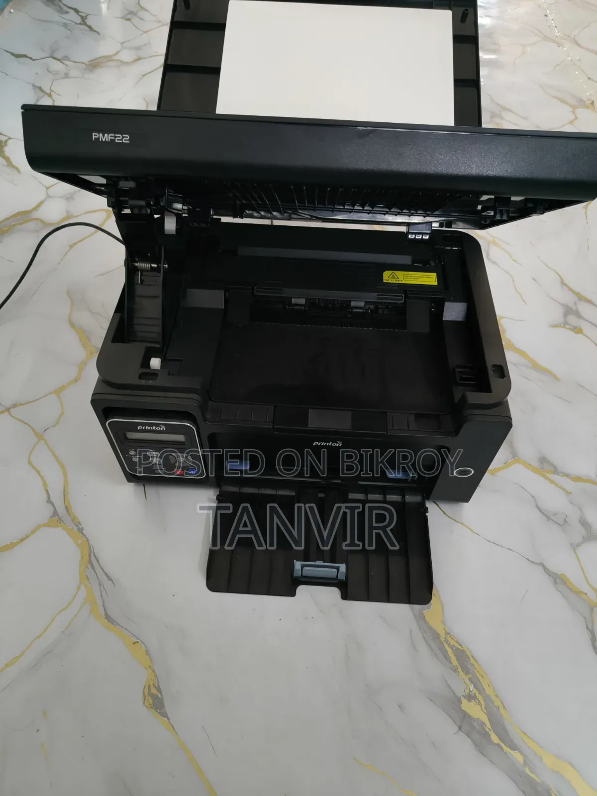 Walton Printon F22