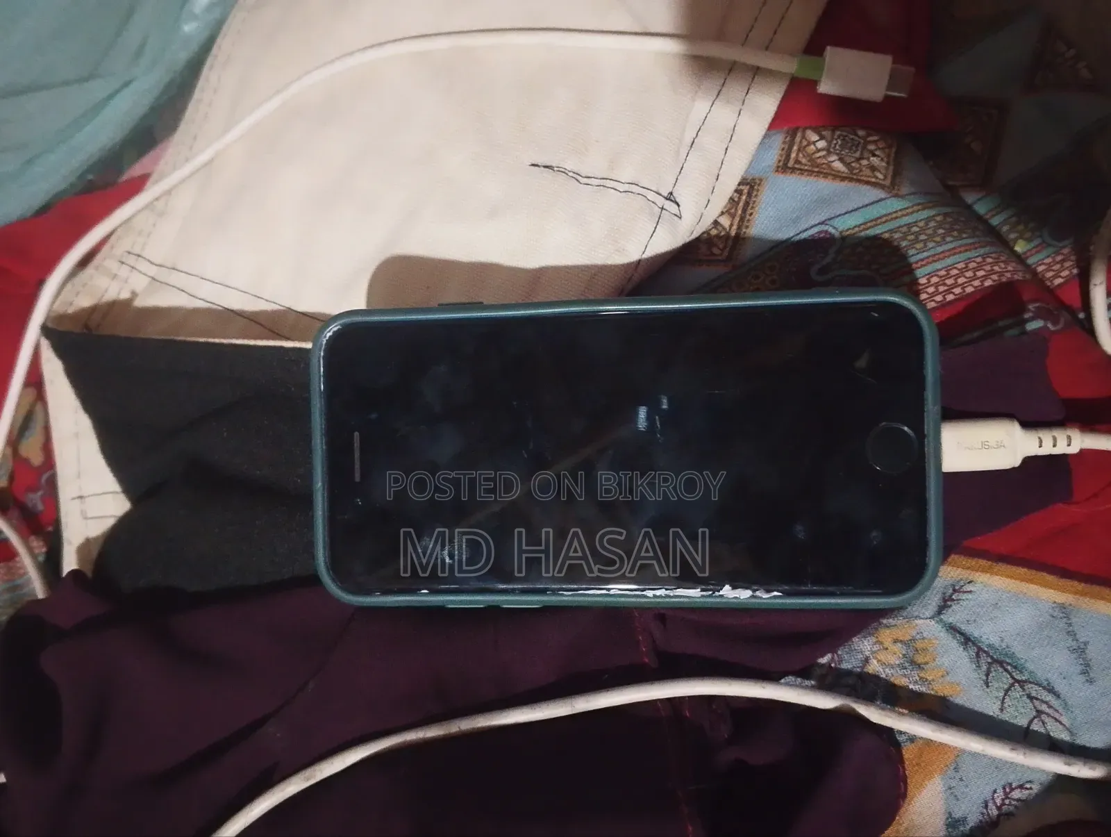 অ্যাপল আইফোন এসই (২০২০) ৬৪ জিবি কালো