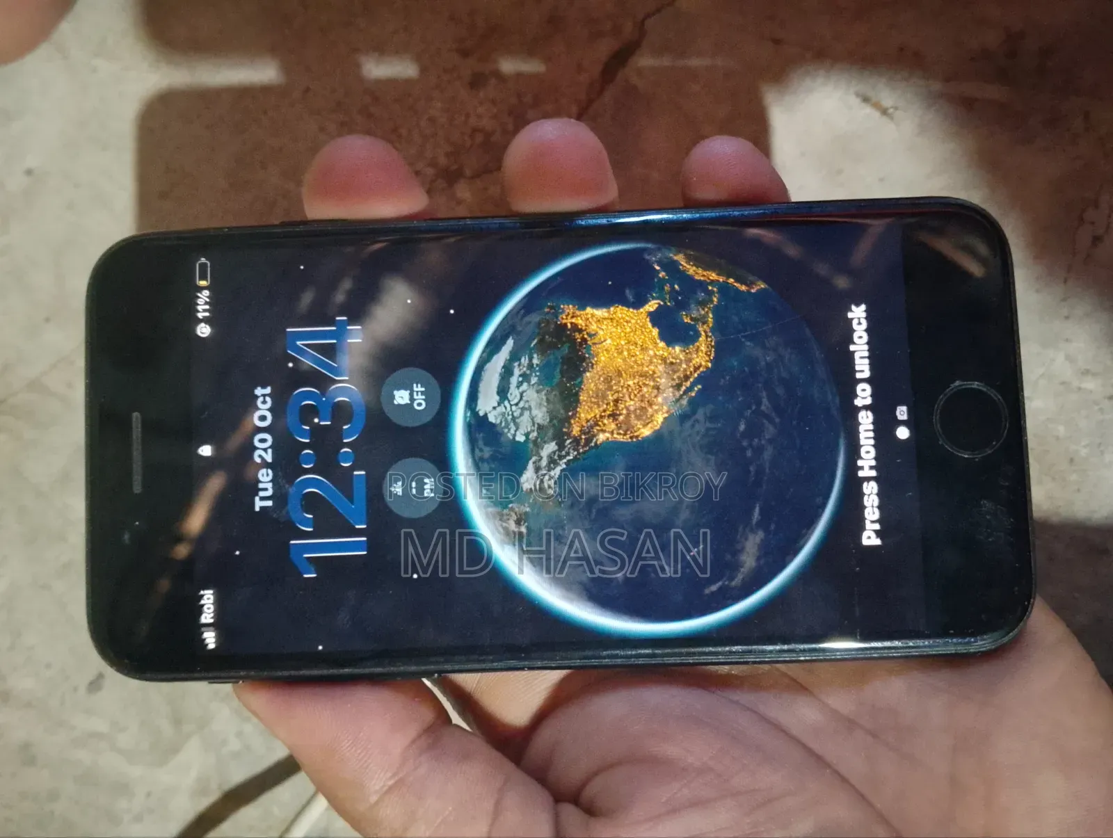 অ্যাপল আইফোন এসই (২০২০) ৬৪ জিবি কালো