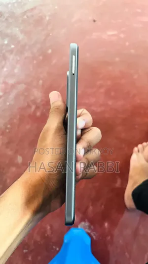 Infinix Hot 70 128 GB Black