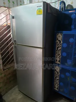 Samsung 330 Liter Fridge for Sale