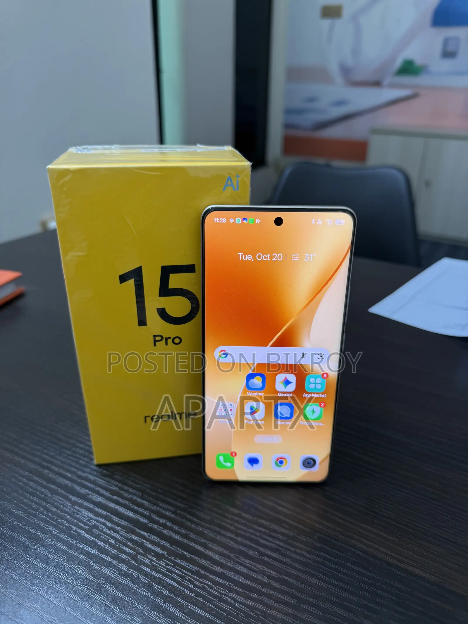 New Realme 256 GB White