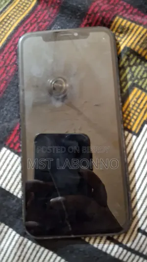 Apple iPhone XR 64 GB Black