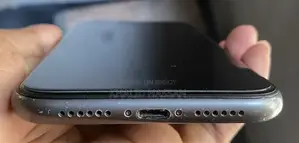 Apple iPhone 11 64 GB Black