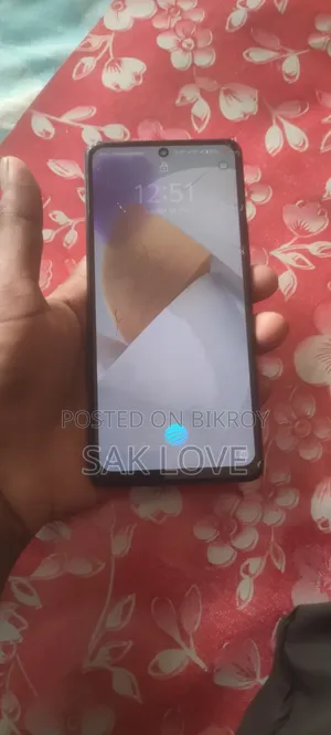 iQOO 128 জিবি
