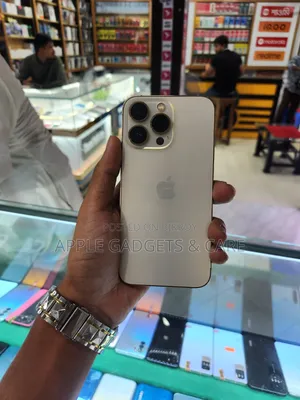 অ্যাপল আইফোন ১৩ প্রো ২৫৬ জিবি গোল্ড