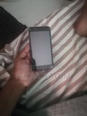 বেনকো ওয়াই১১ ৩২ জিবি ব্লু