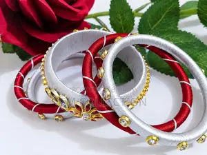 হ্যান্ড মেক চুড়ি
