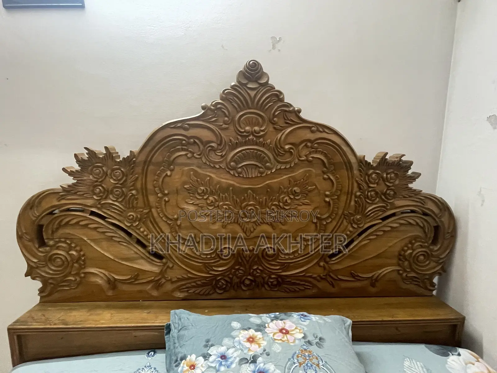 Want to Sell This King Bed