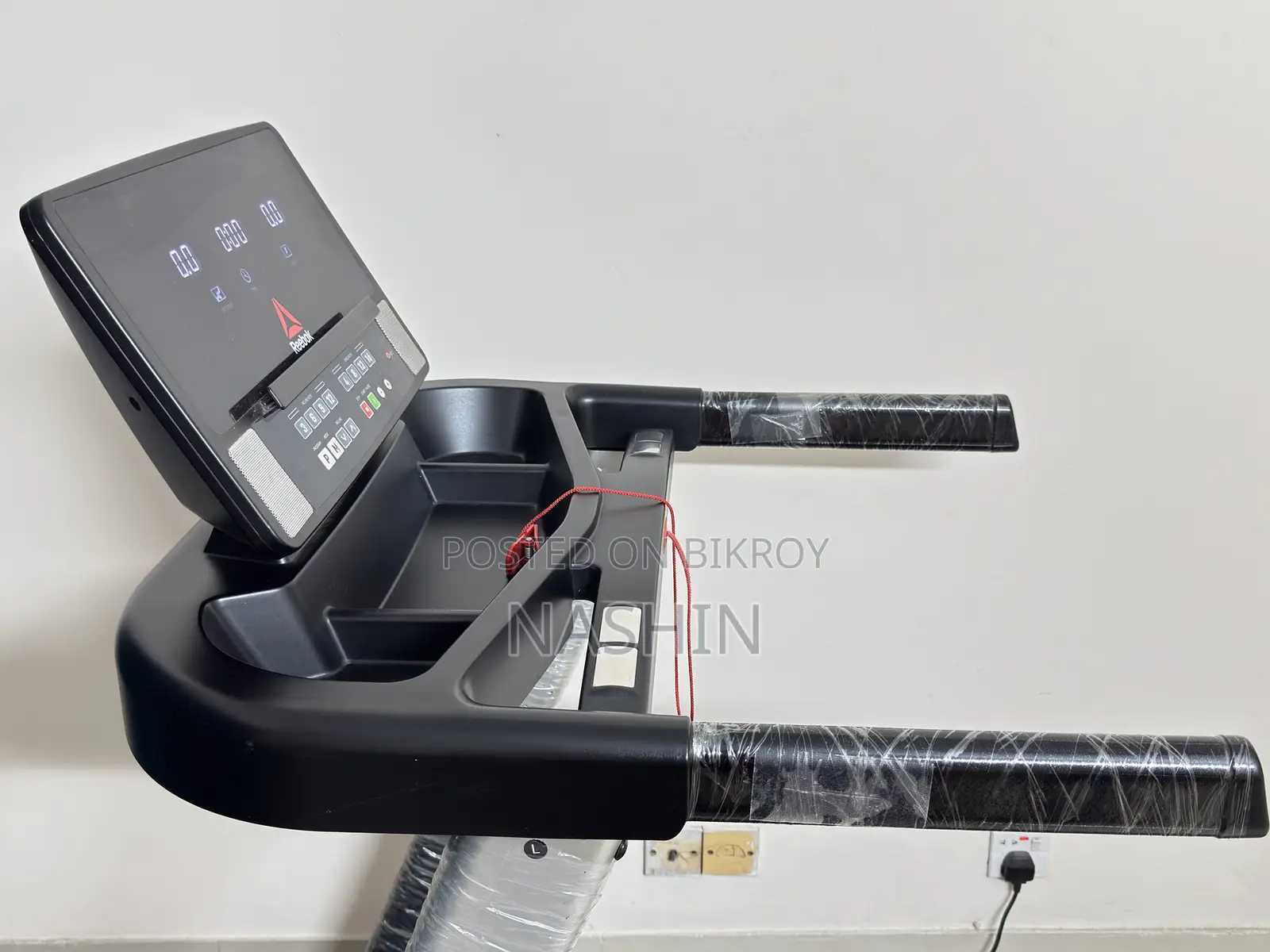 Reebok ASTRORIDE A4.0 Treadmill
