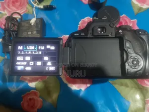 ক্যানন ৬০০ডি ৫০মিমি ১:১.৮ এসটিএম
