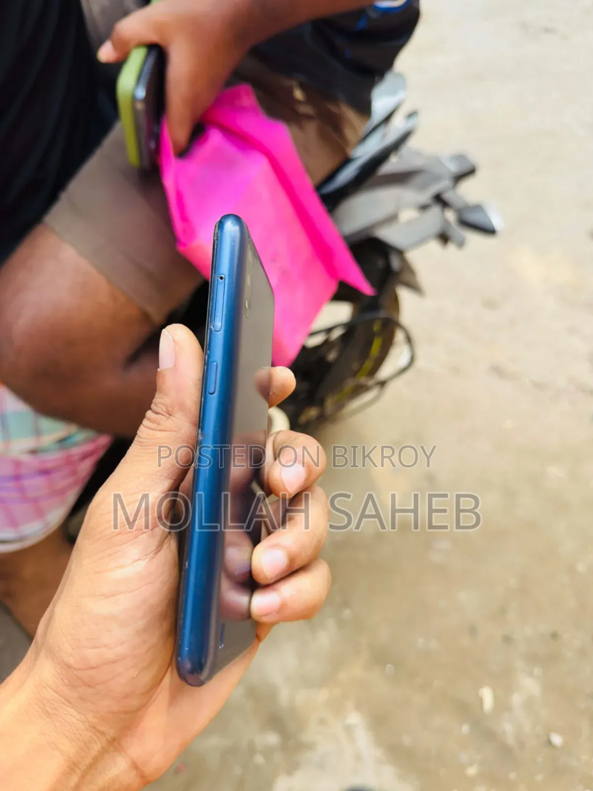 স্যামসাং গ্যালাক্সি এম০১ ৩২ জিবি নীল