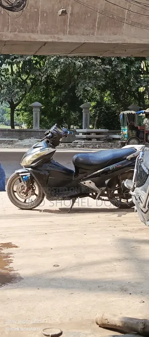 গ্রিন টাইগার জিটি-ফিনিক্স ম্যাক্স ২০১৫ ব্ল্যাক