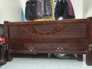 5x7 Feet Designed Bed for Sale