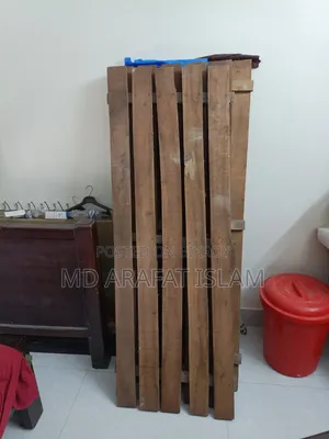 5x7 Feet Designed Bed for Sale
