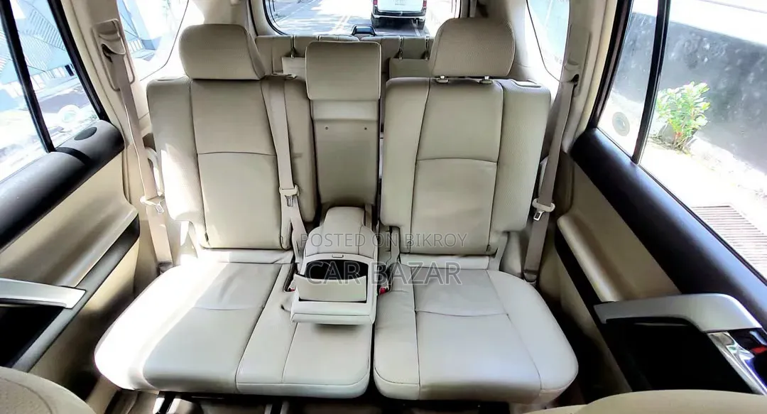 Toyota Land Cruiser Prado 2.7 i 2011 Maroon