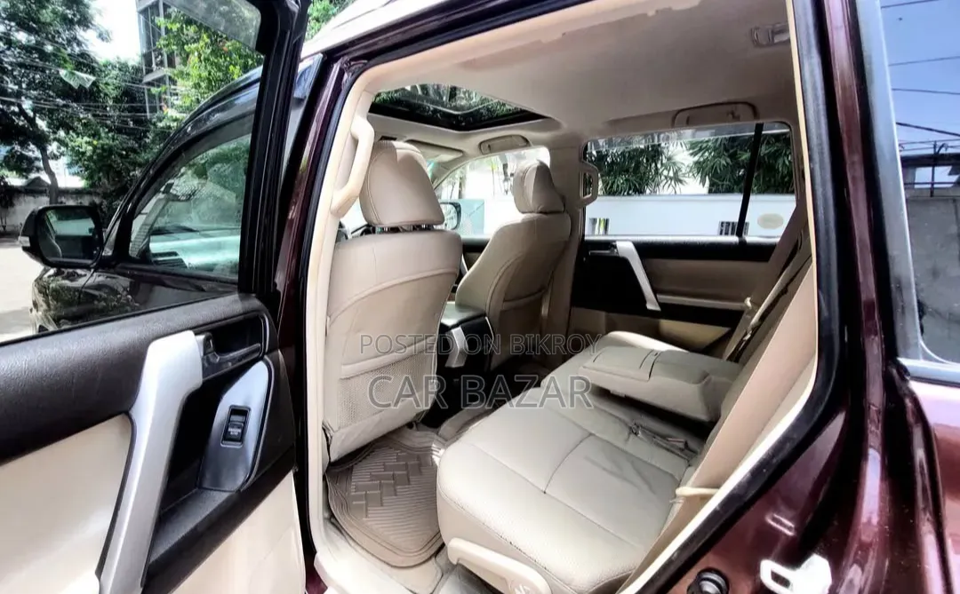 Toyota Land Cruiser Prado 2.7 i 2011 Maroon