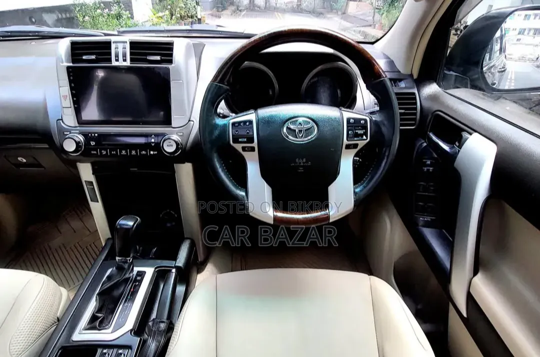 Toyota Land Cruiser Prado 2.7 i 2011 Maroon