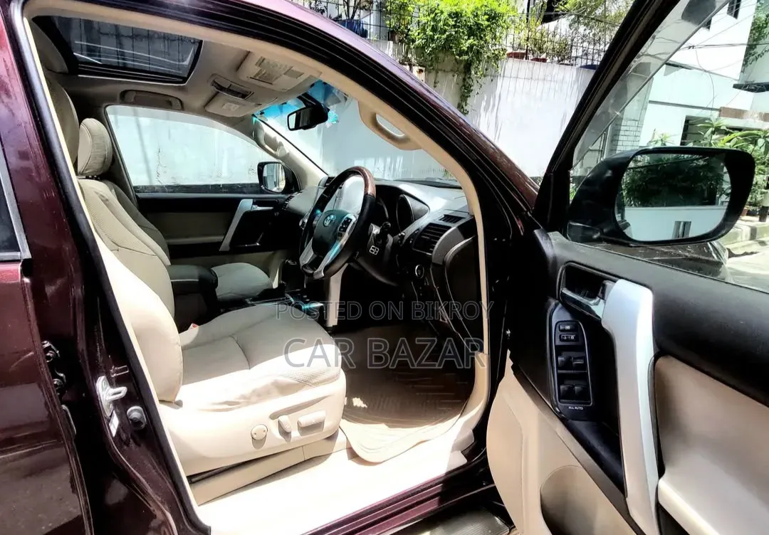 Toyota Land Cruiser Prado 2.7 i 2011 Maroon