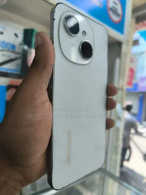 Tecno Spark Go 64 GB Silver