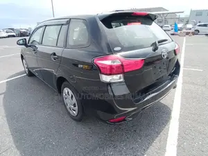 Toyota Corolla Fielder 1.5 Petrol Front-Wheel Drive 2021 Black