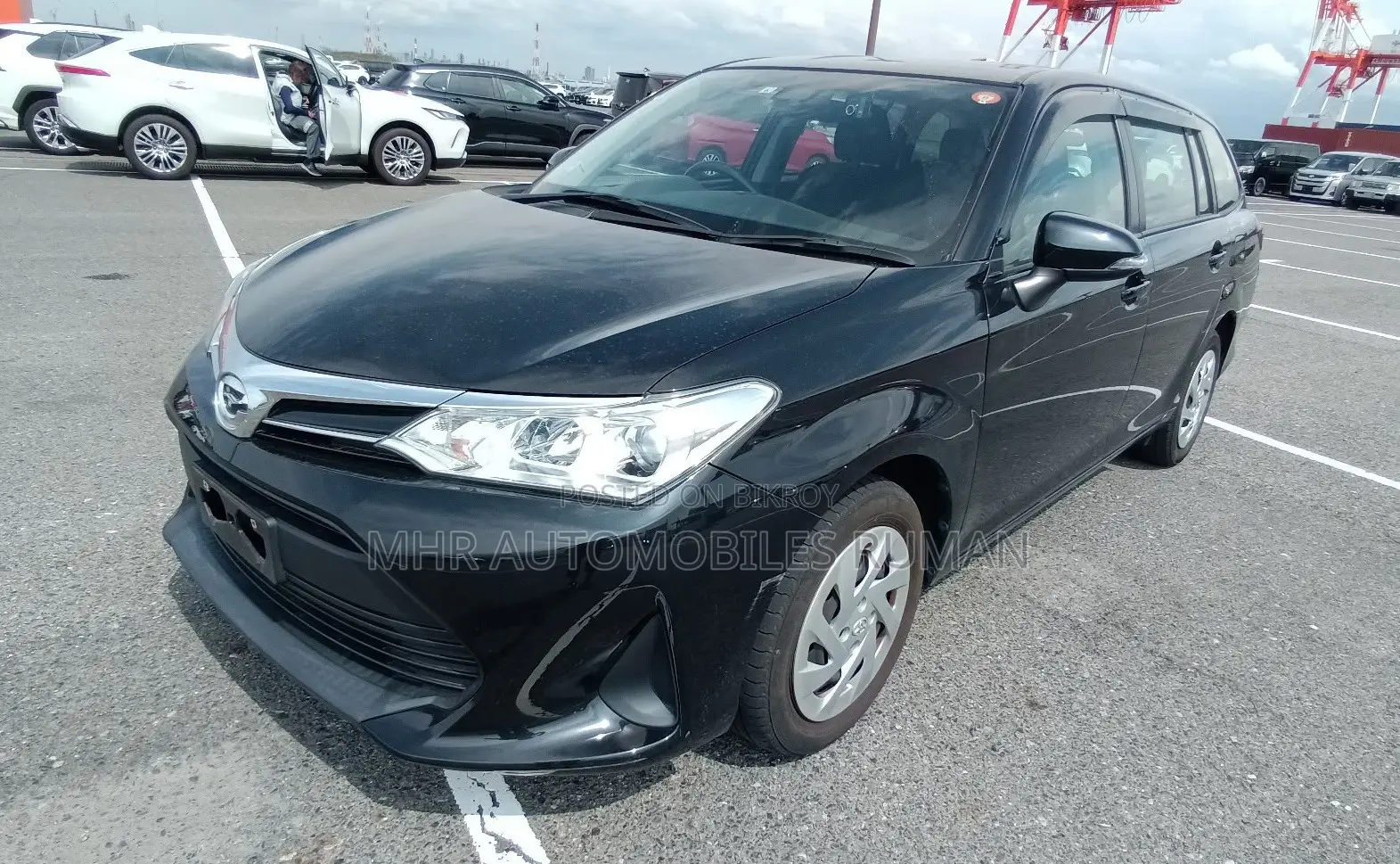 Toyota Corolla Fielder 1.5 Petrol Front-Wheel Drive 2021 Black