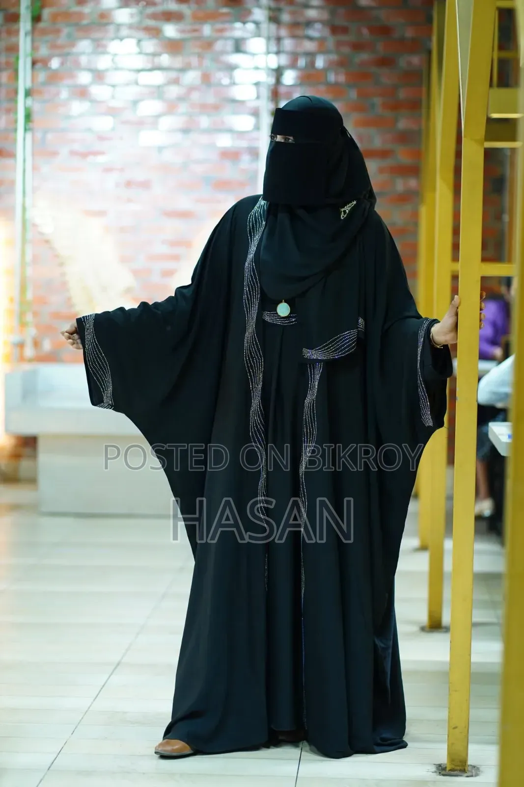 দুবাই পার্টি বোরখা