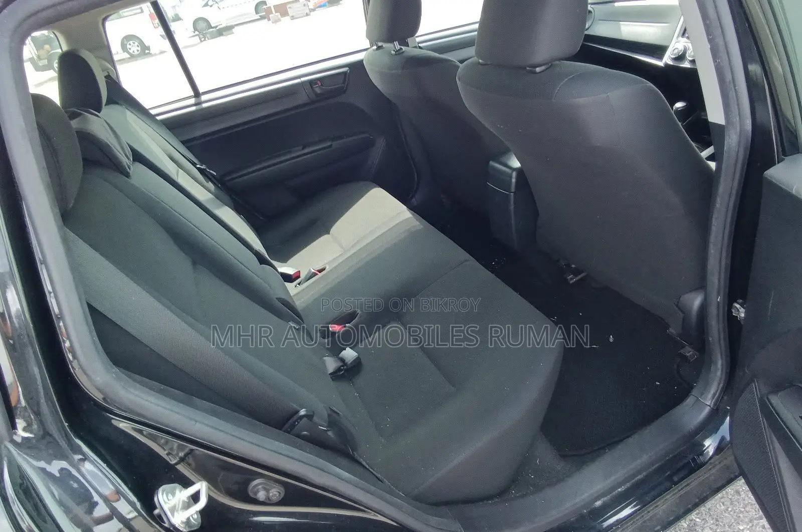Toyota Corolla Fielder 1.5 Petrol Front-Wheel Drive 2021 Black
