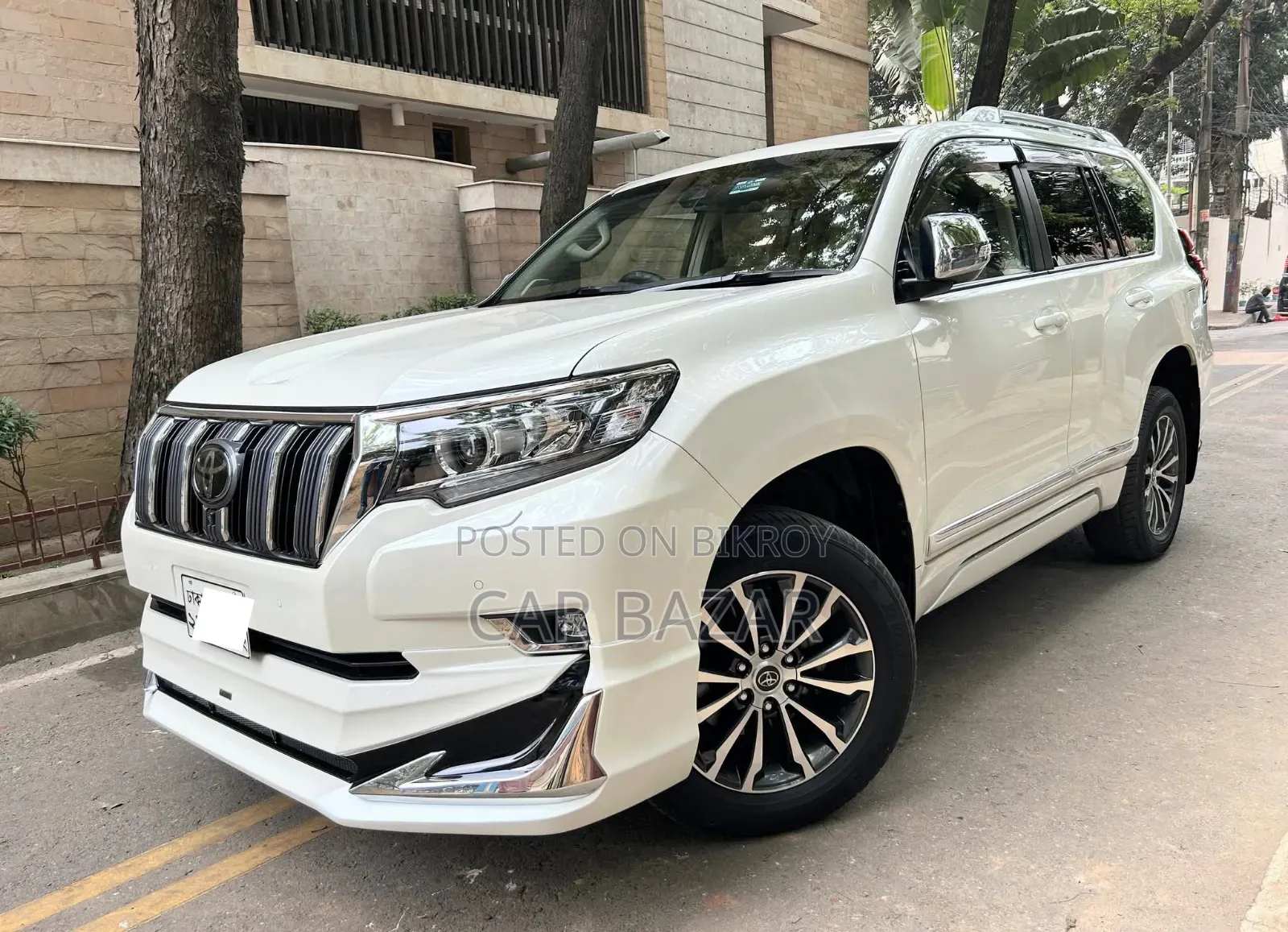 Toyota Land Cruiser Prado 2.7 2020 Pearl