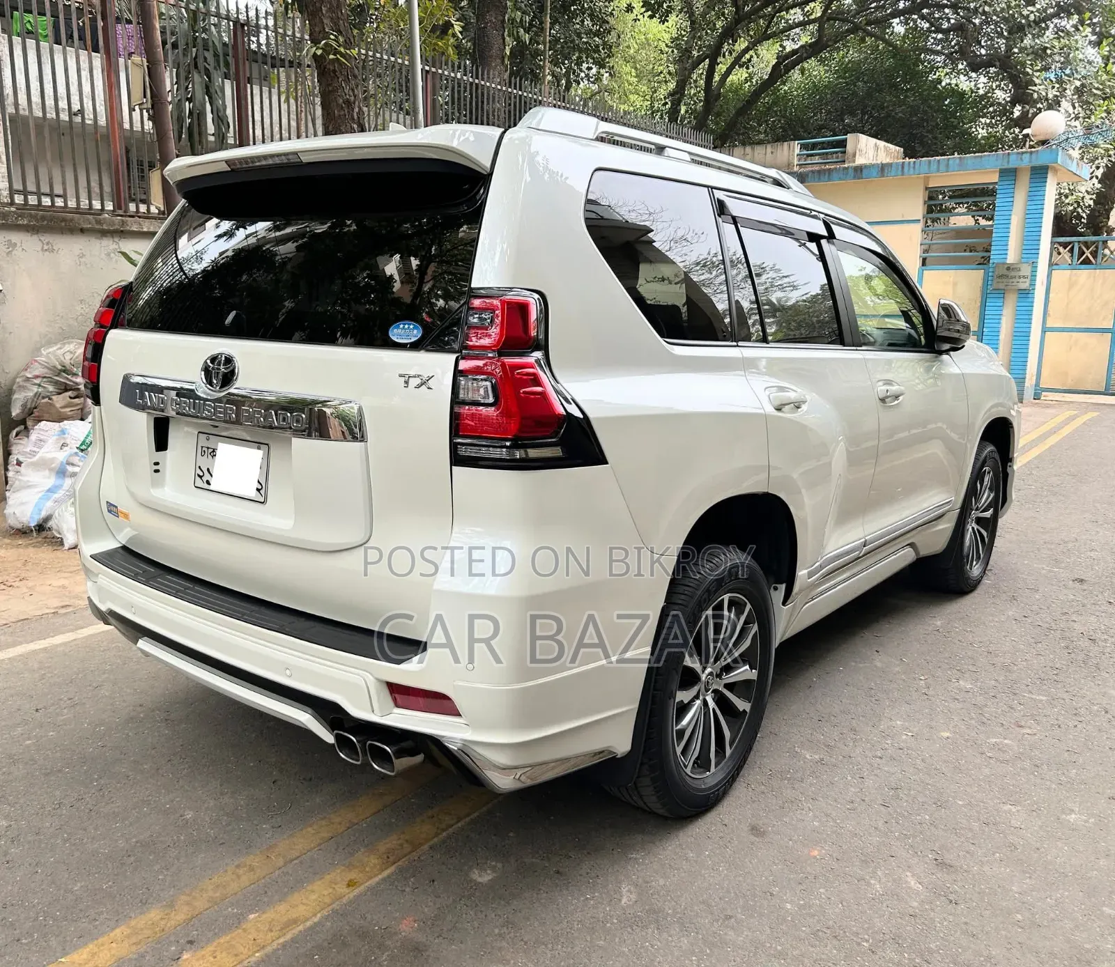 Toyota Land Cruiser Prado 2.7 2020 Pearl