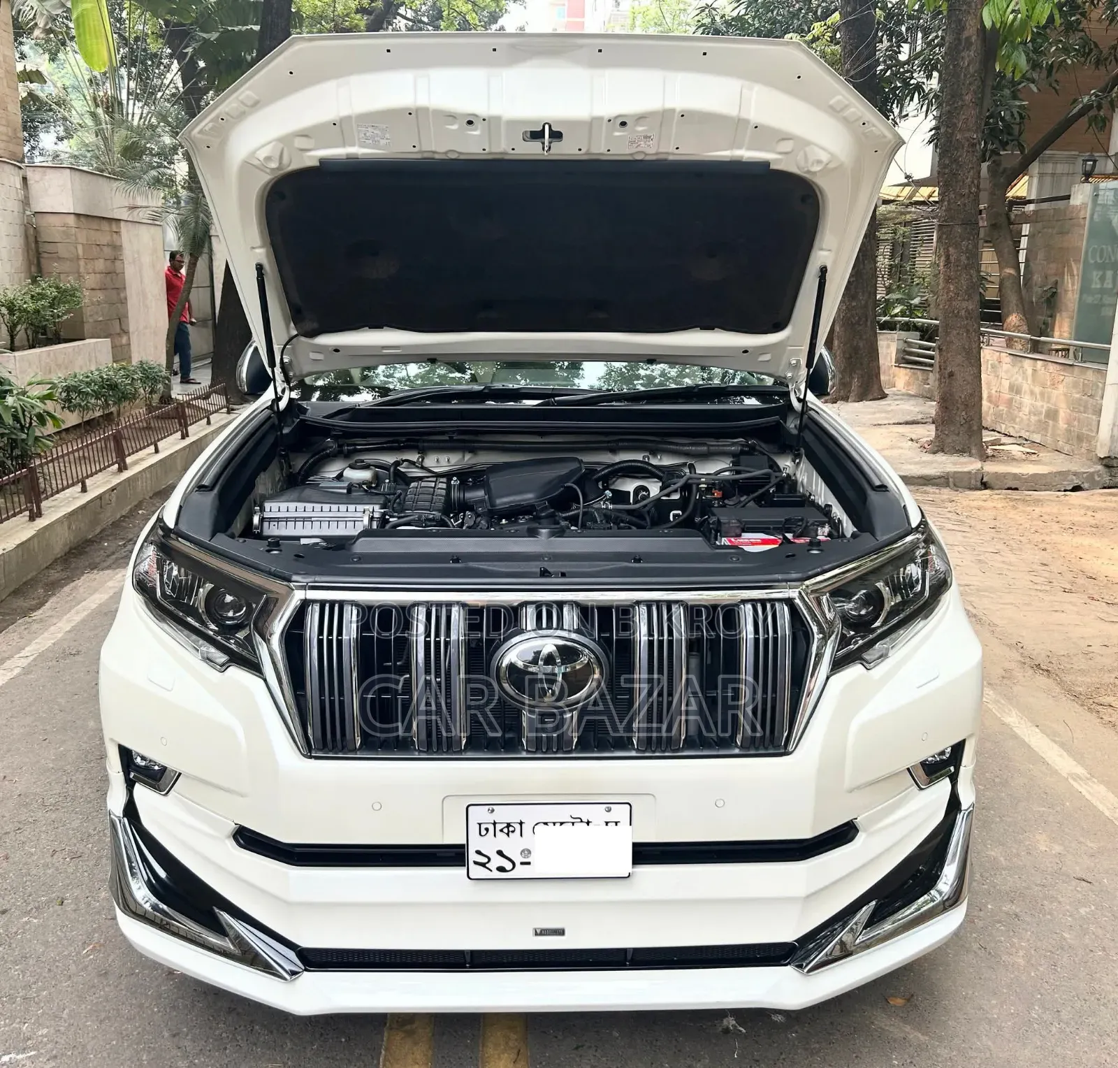Toyota Land Cruiser Prado 2.7 2020 Pearl