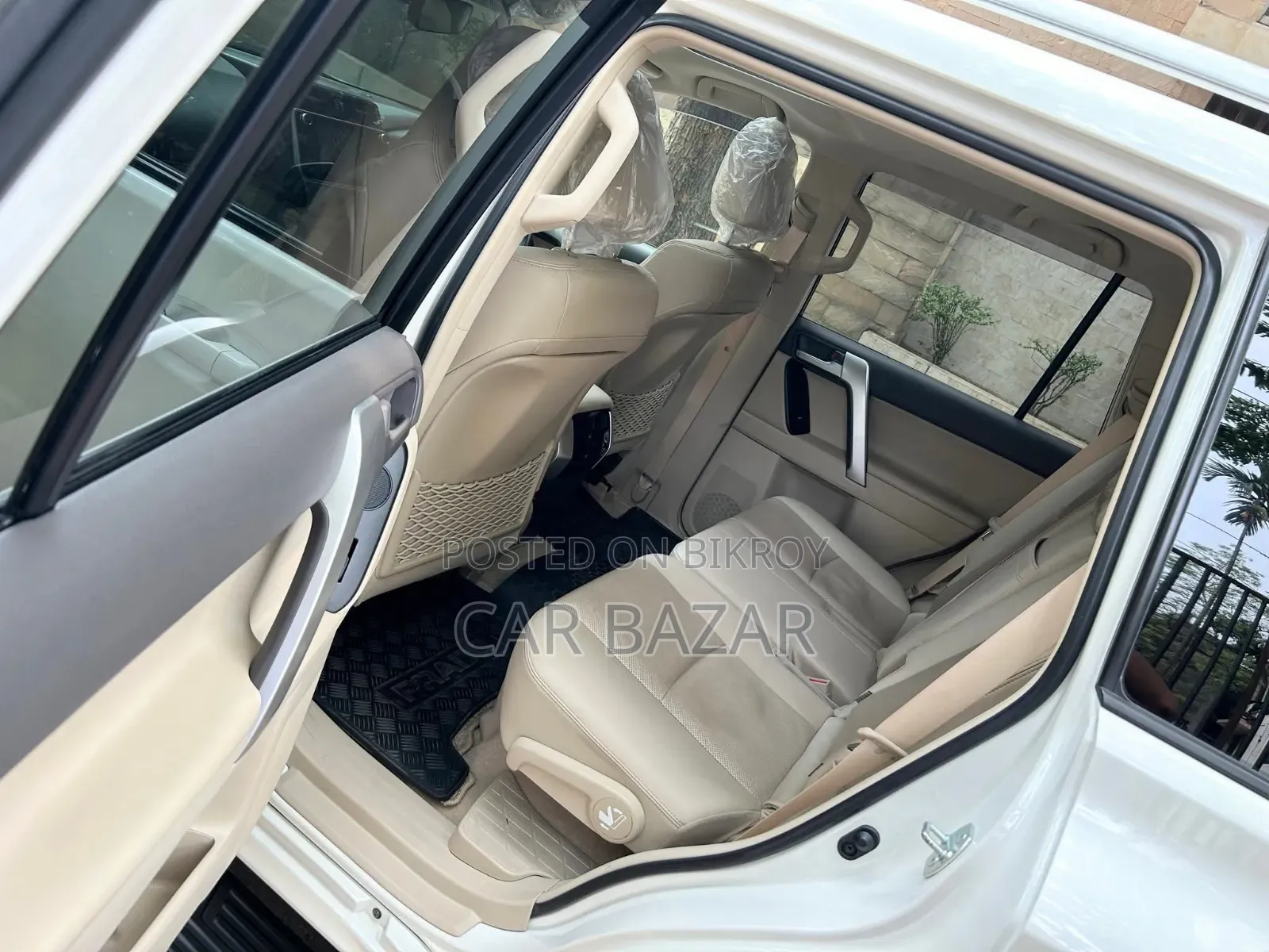 Toyota Land Cruiser Prado 2.7 2020 Pearl