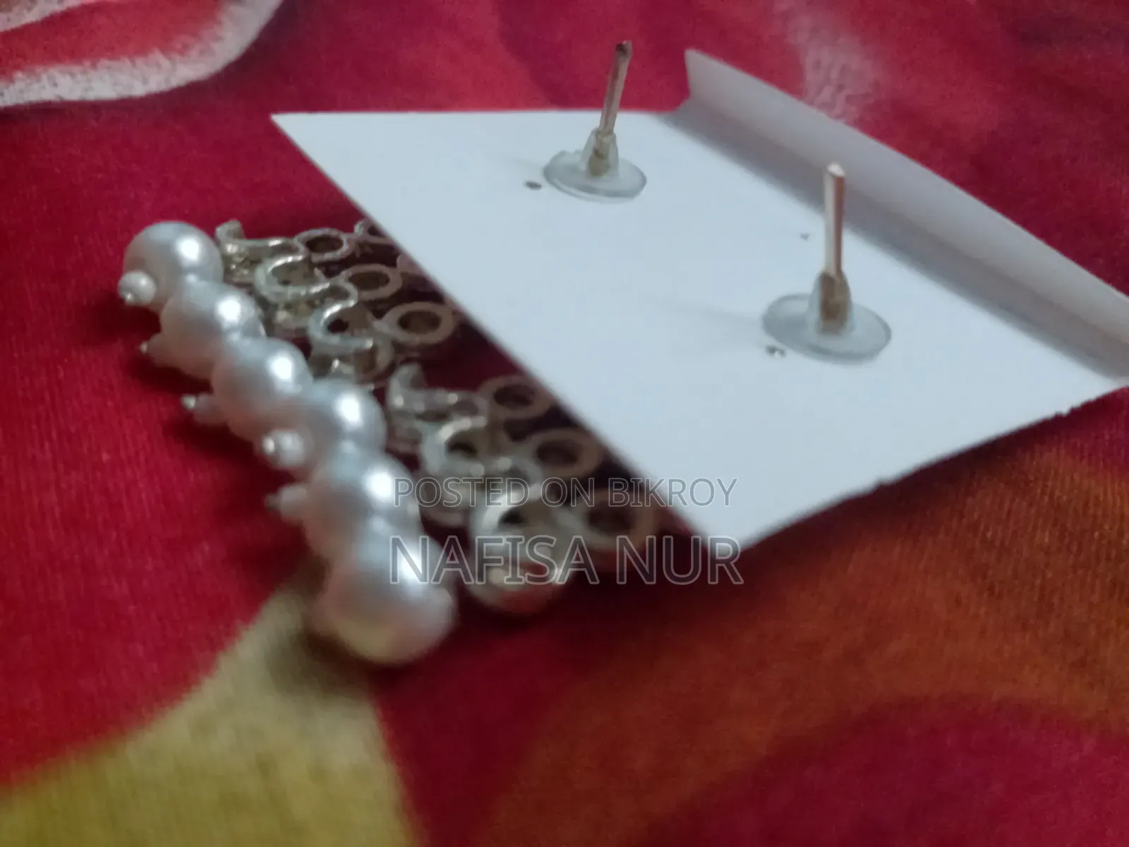 স্টোন কানের দুল